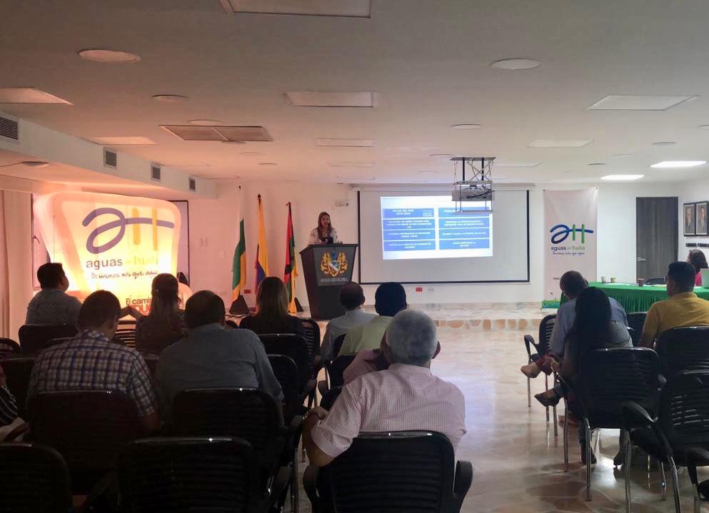 Viceministerio de Aguas capacito a entidades publicas en SGP-APSB