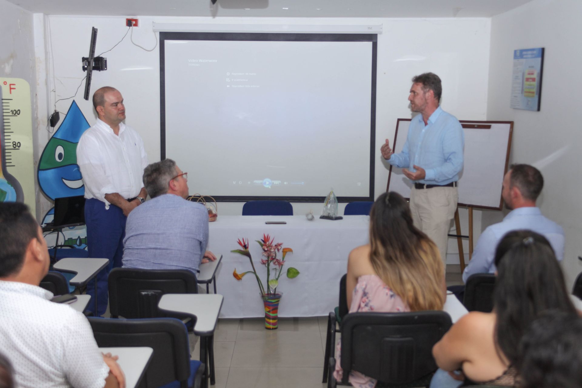 Aguas del Huila exalta Ministro de la Embajada de Paises Bajos por su apoyo en sector de agua potable