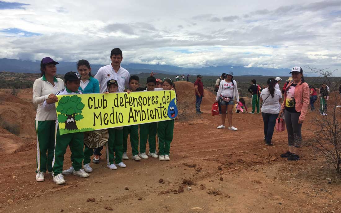 Aguas del Huila apoya el proyecto ?Club Defensor del Medio Ambiente? del Colegio Juan XXIII de Algeciras